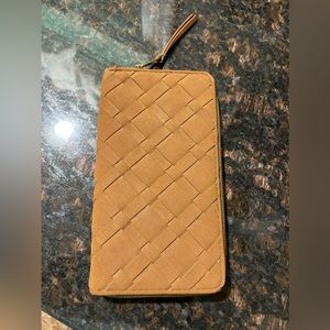 Target Universal Thread Wallet